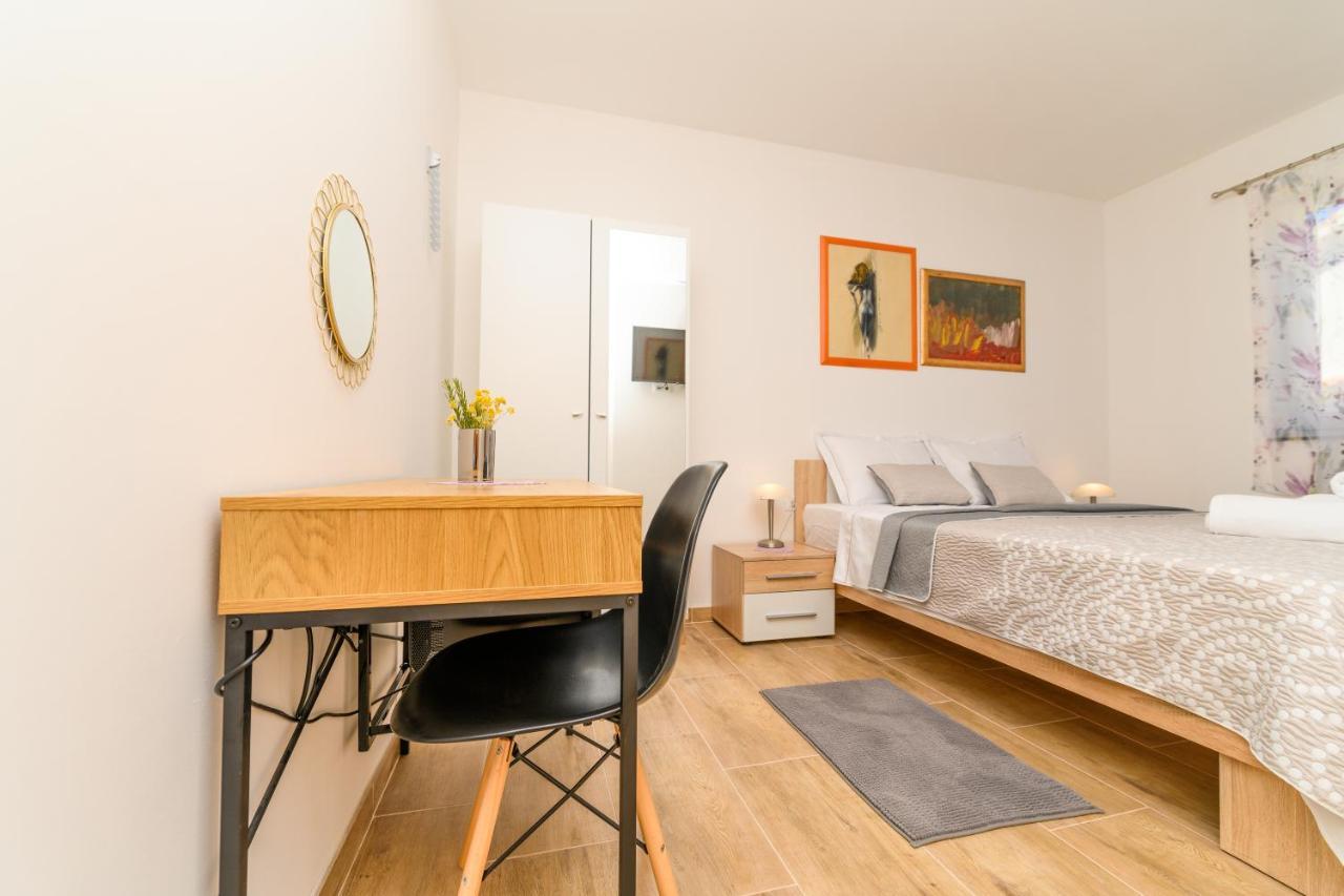 Rooms Forever Miholascica Ngoại thất bức ảnh