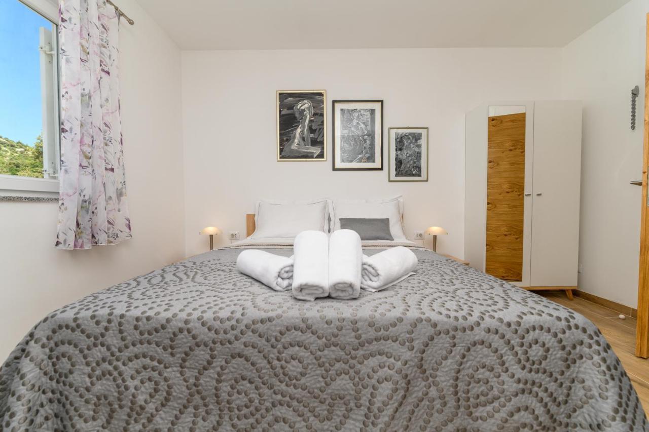 Rooms Forever Miholascica Ngoại thất bức ảnh