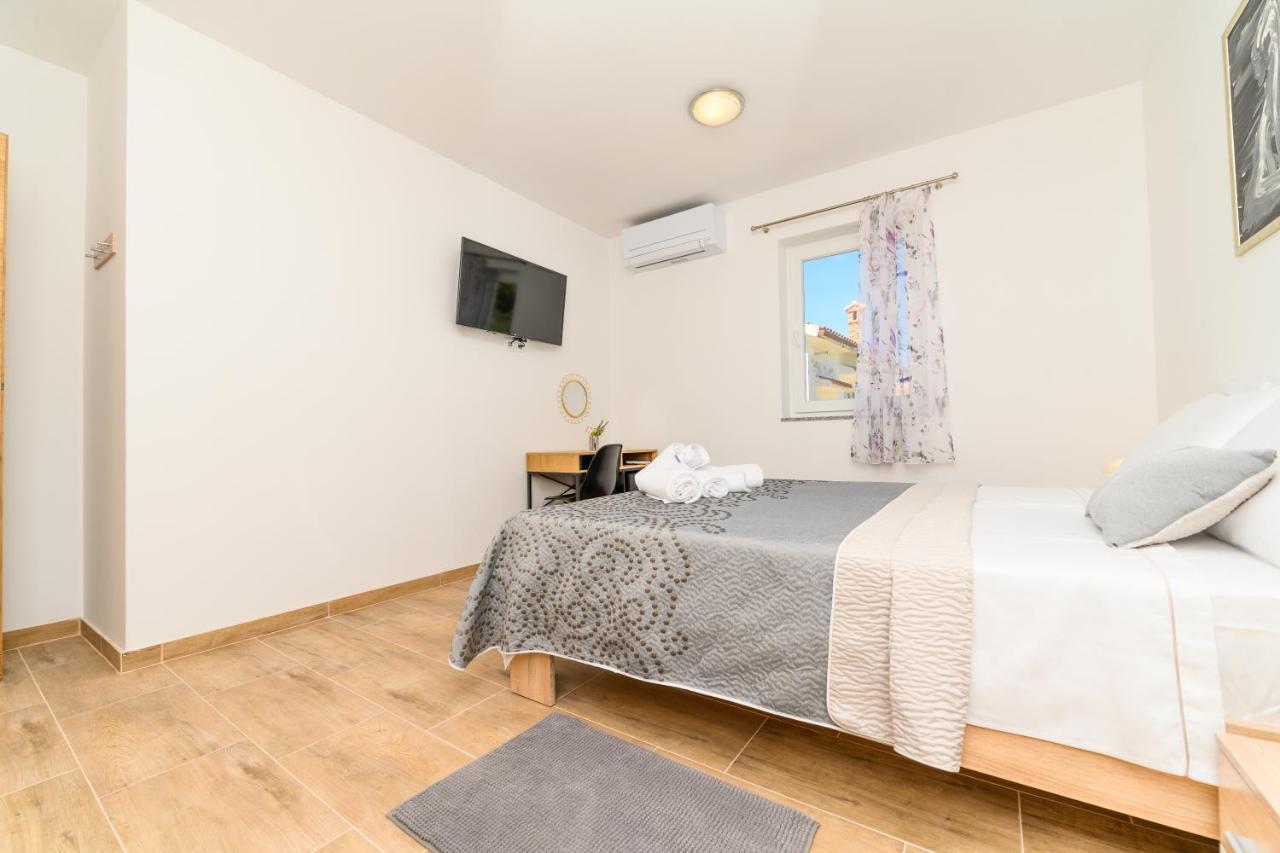 Rooms Forever Miholascica Ngoại thất bức ảnh